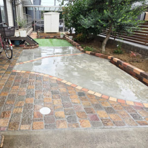 ある物も再利用しつつ、選定した石材なども使用したこだわりのリガーデン工事